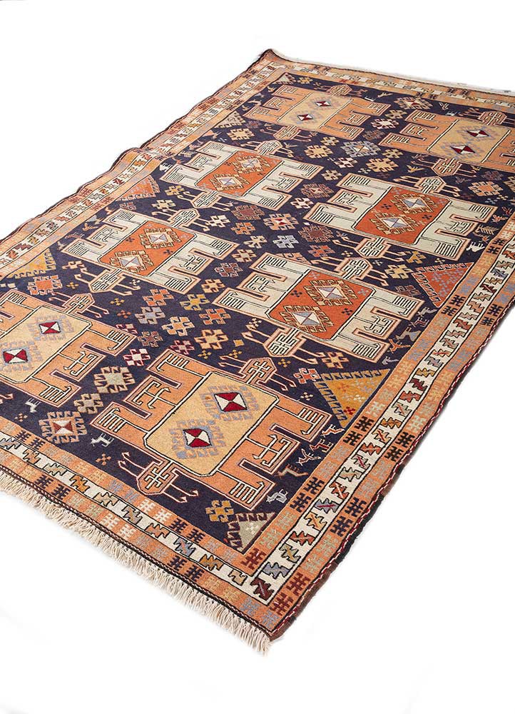 kiaan blue wool hand knotted Rug - FoldShot