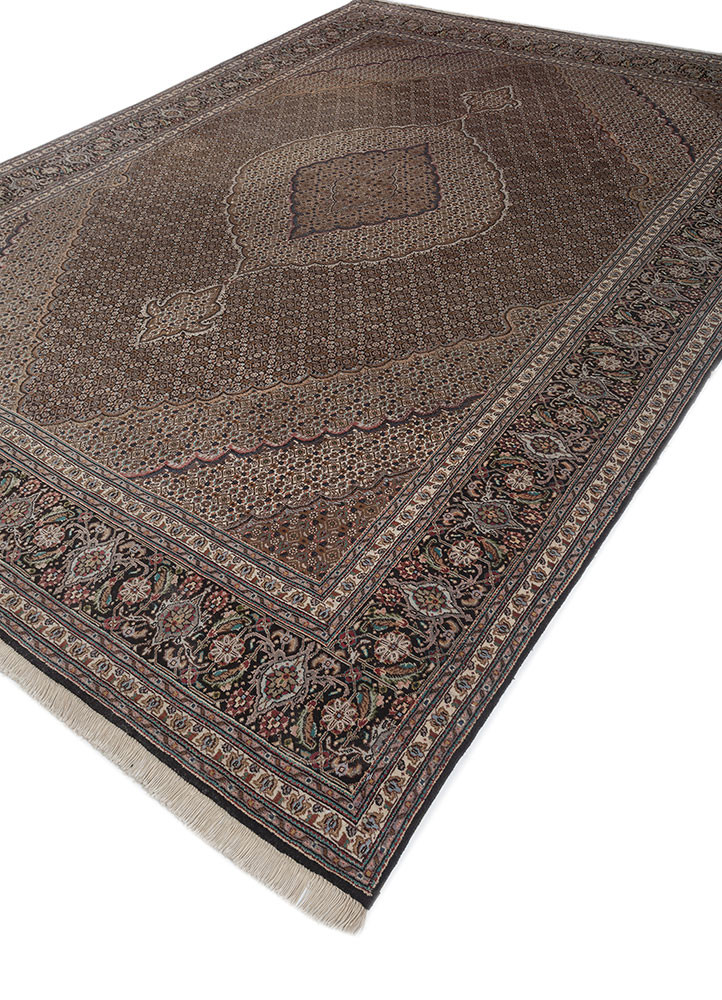 aalam grey and black wool hand knotted Rug - FoldShot