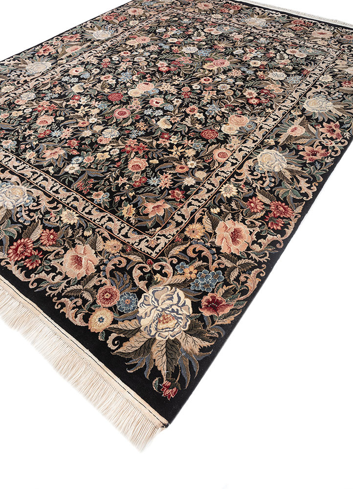 aalam grey and black wool hand knotted Rug - FoldShot