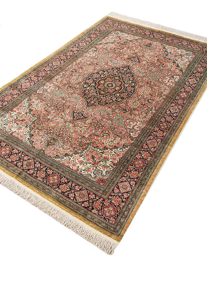 gulmarg green silk hand knotted Rug - FoldShot