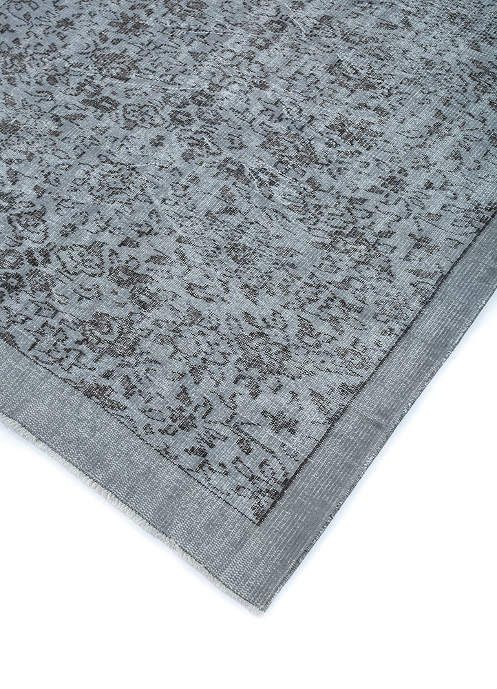 vintage grey and black wool hand knotted Rug - FoldShot