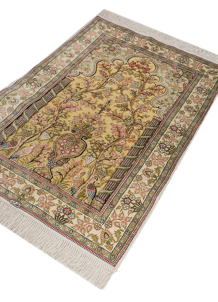 gulmarg green silk hand knotted Rug - FoldShot