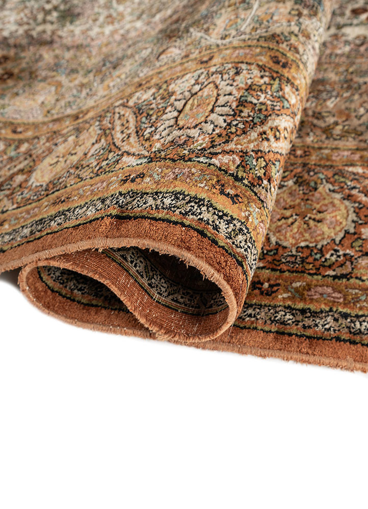 gulmarg green silk hand knotted Rug - FoldShot