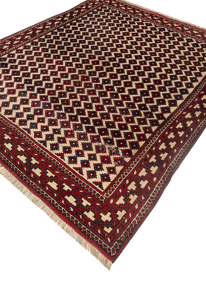kiaan ivory wool hand knotted Rug - FoldShot kiaan ivory wool hand knotted Rug - FoldShot