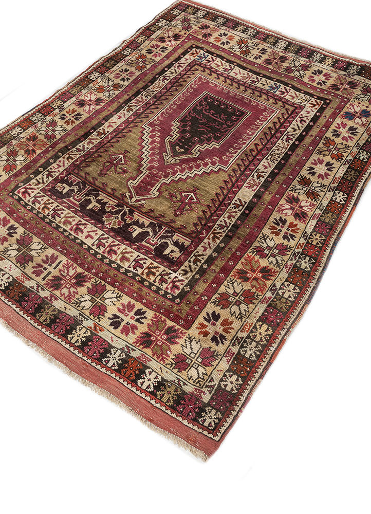 aalam green wool hand knotted Rug - FoldShot aalam green wool hand knotted Rug - FoldShot