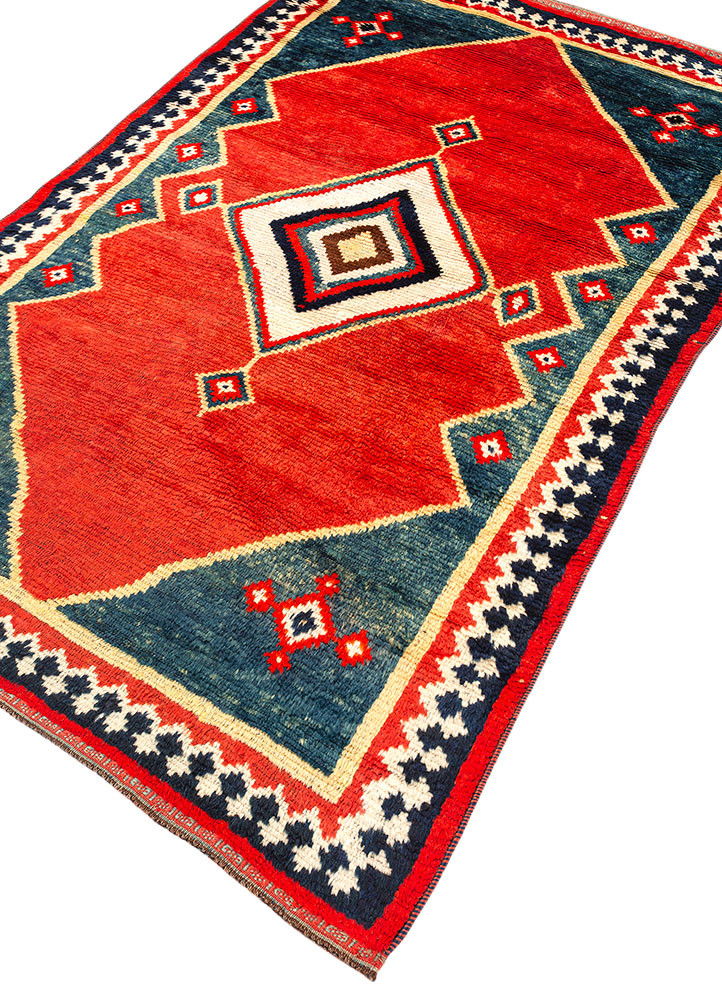 nuray pink and purple wool hand knotted Rug - FoldShot nuray pink and purple wool hand knotted Rug - FoldShot