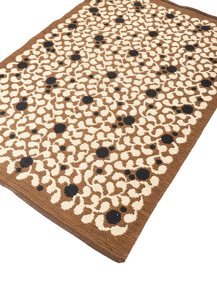 nuray ivory wool hand knotted Rug - FoldShot nuray ivory wool hand knotted Rug - FoldShot