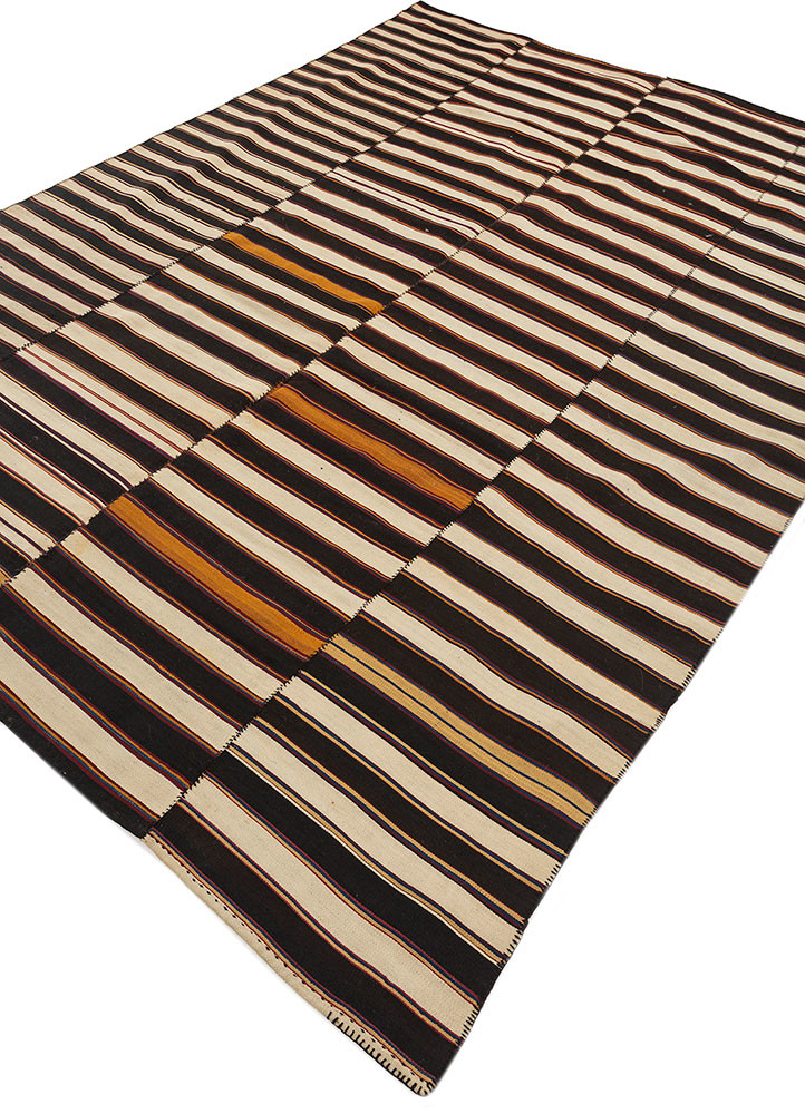 nayaab grey and black wool flat weaves Rug - FoldShot nayaab grey and black wool flat weaves Rug - FoldShot