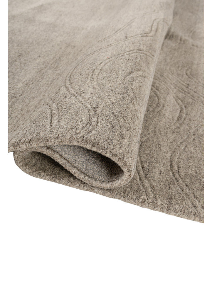 tesoro grey and black wool hand loom Rug - FoldShot