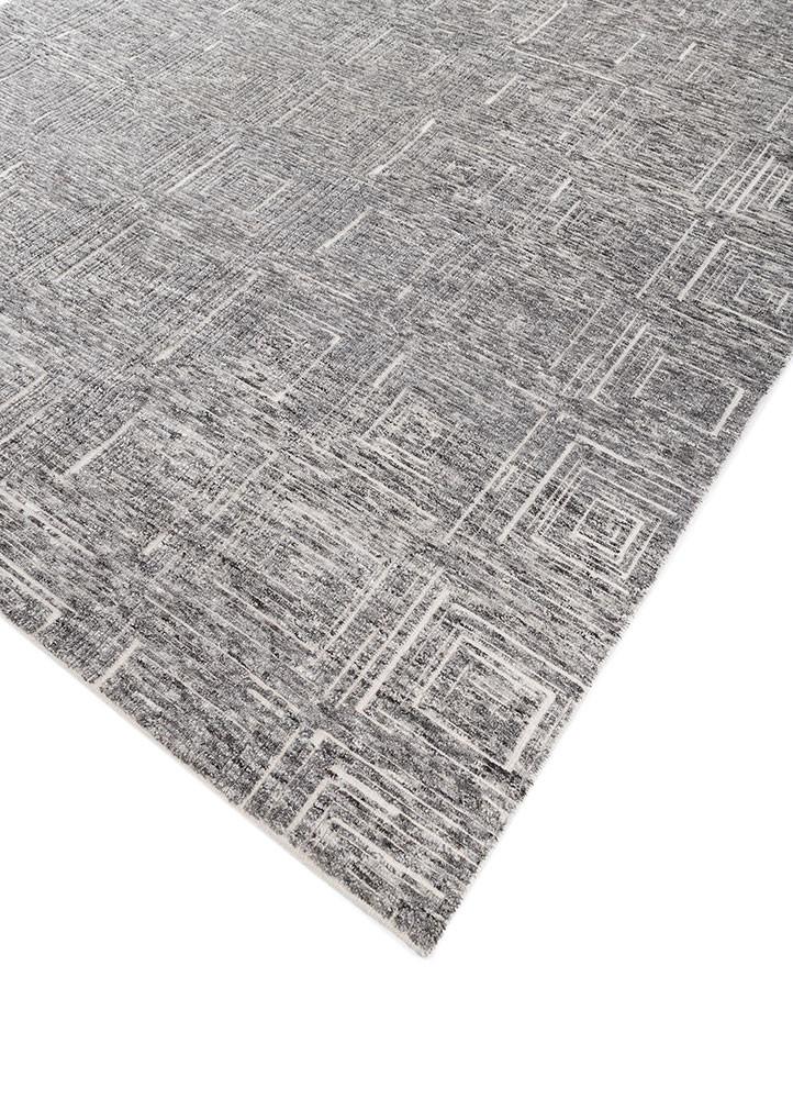 aprezo ivory wool hand knotted Rug - FoldShot aprezo ivory wool hand knotted Rug - FoldShot
