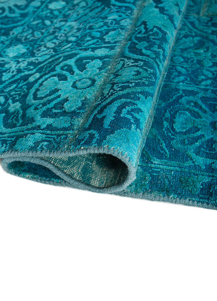 provenance blue wool and silk hand knotted Rug - FoldShot