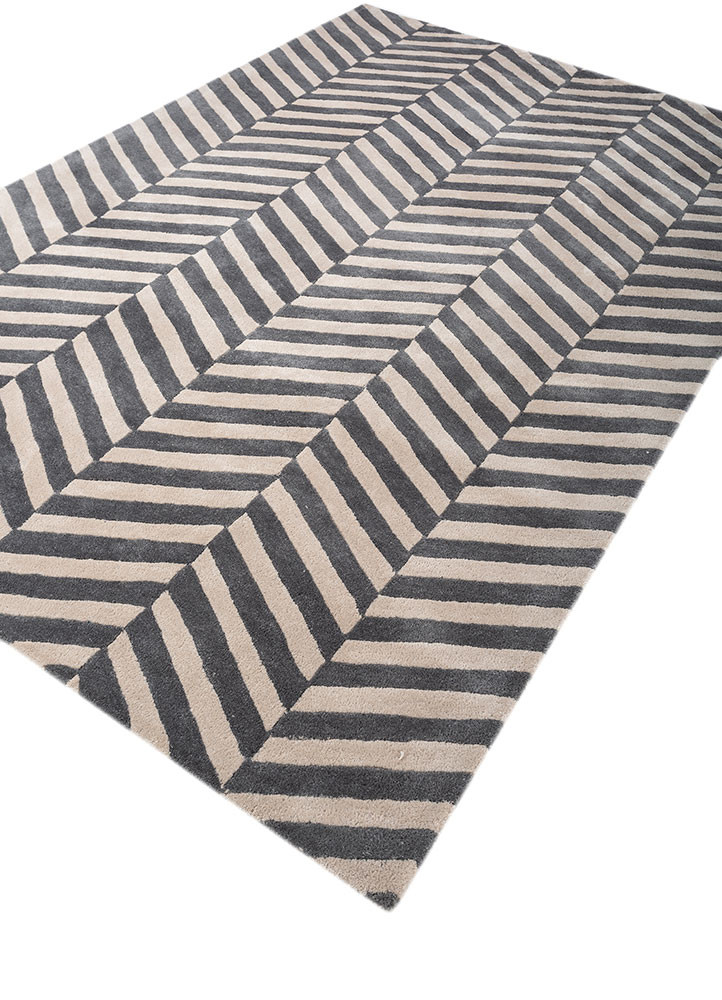 aprezo ivory polyester hand tufted Rug - FoldShot aprezo ivory polyester hand tufted Rug - FoldShot