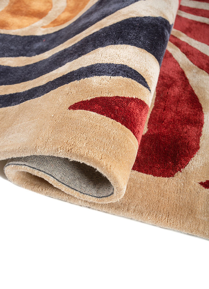 aprezo ivory viscose hand tufted Rug - FoldShot aprezo ivory viscose hand tufted Rug - FoldShot