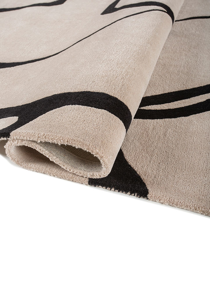 contour ivory wool and bamboo silk hand tufted Rug - FoldShot contour ivory wool and bamboo silk hand tufted Rug - FoldShot