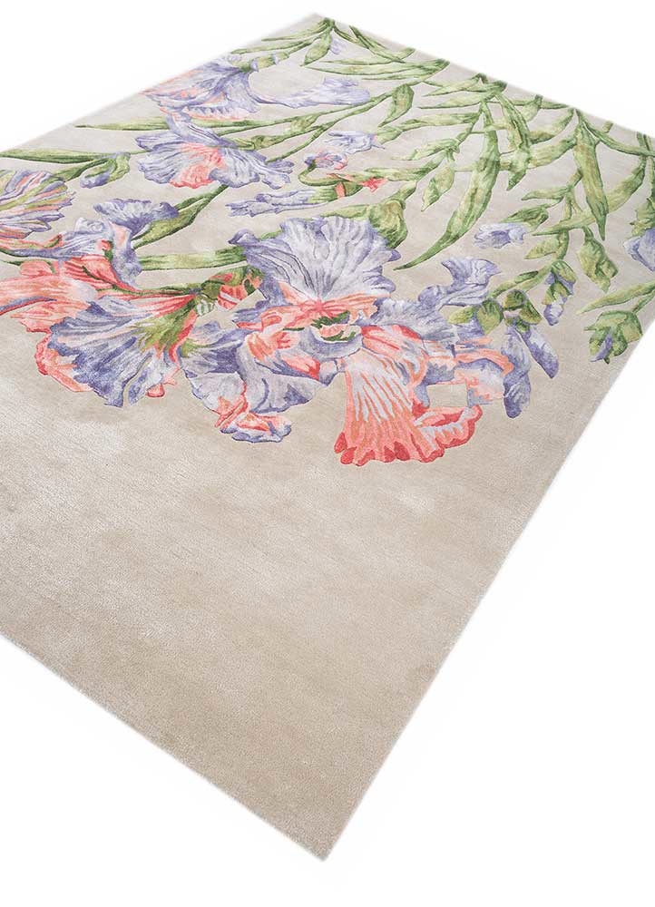 hacienda ivory wool and viscose hand tufted Rug - FoldShot