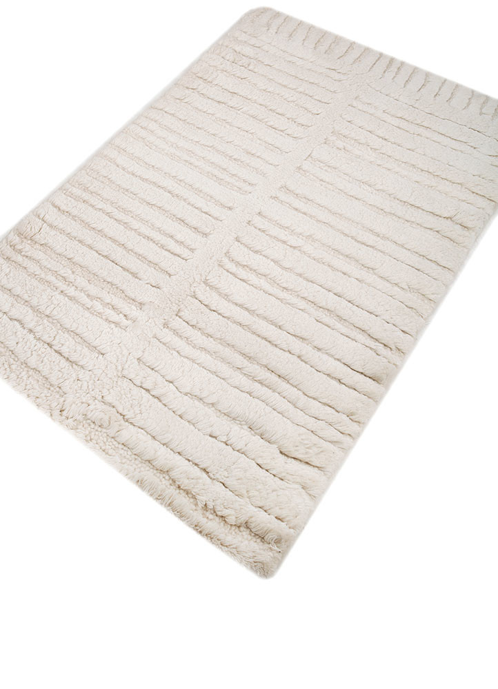 zuri ivory wool hand knotted Rug - FoldShot zuri ivory wool hand knotted Rug - FoldShot