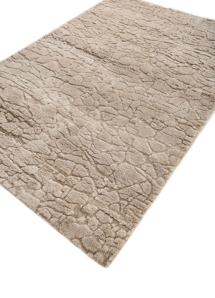 manifest beige and brown wool hand knotted Rug - FoldShot manifest beige and brown wool hand knotted Rug - FoldShot