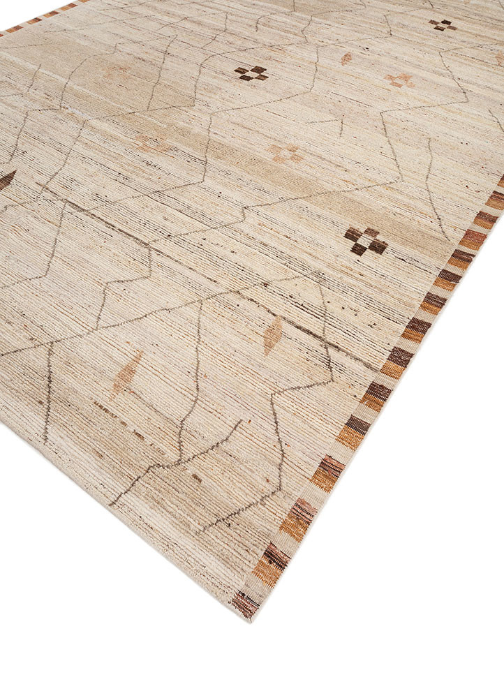 manifest ivory wool hand knotted Rug - FoldShot