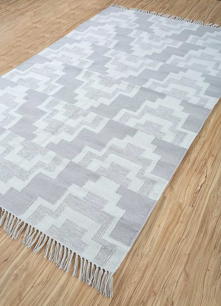 indusbar ivory polyester flat weaves Rug - FoldShot