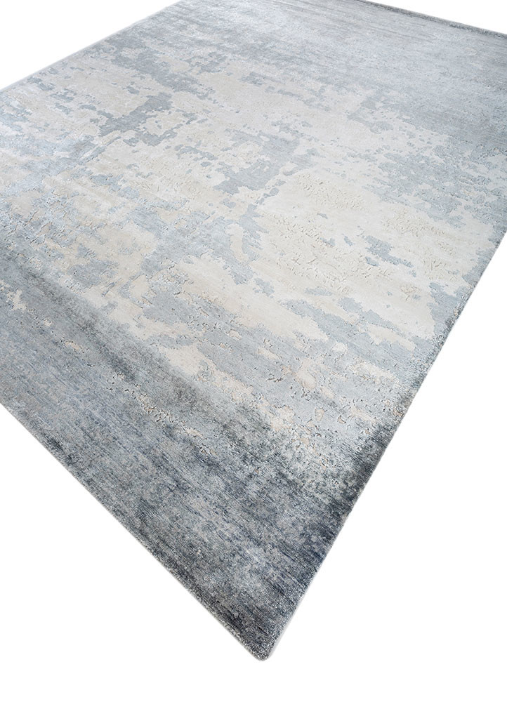 entropy blue wool and viscose hand knotted Rug - FoldShot entropy blue wool and viscose hand knotted Rug - FoldShot
