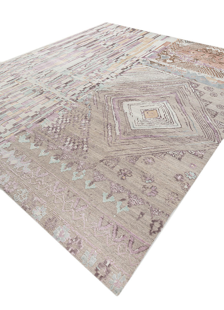 uvenuti ivory wool and bamboo silk hand knotted Rug - FoldShot uvenuti ivory wool and bamboo silk hand knotted Rug - FoldShot