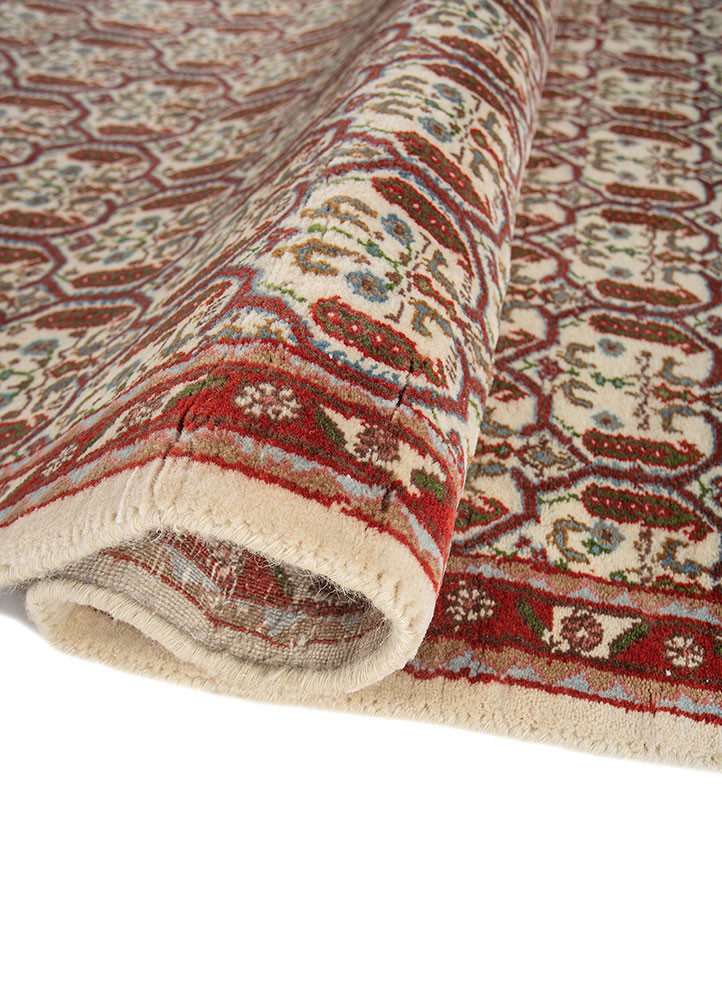 gulnar ivory wool hand knotted Rug - FoldShot gulnar ivory wool hand knotted Rug - FoldShot