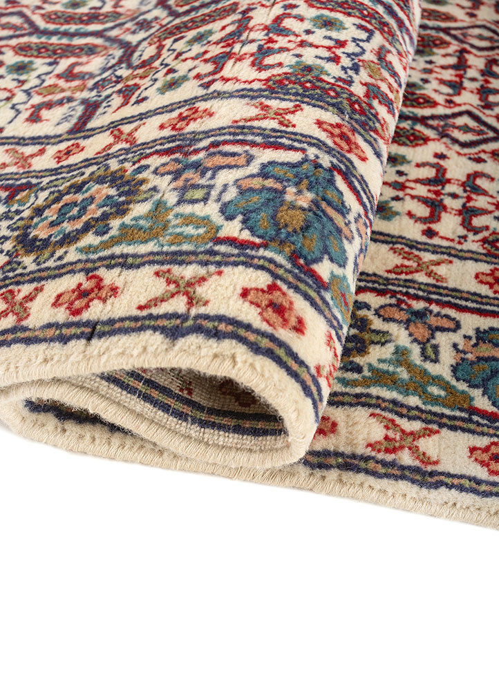 gulnar ivory wool hand knotted Rug - FoldShot
