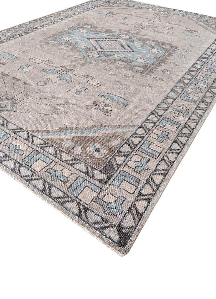 thyme grey and black wool hand knotted Rug - FoldShot