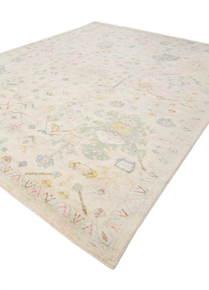 far east ivory wool hand knotted Rug - FoldShot