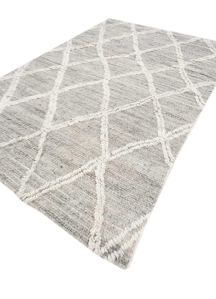 zuri grey and black wool hand knotted Rug - FoldShot