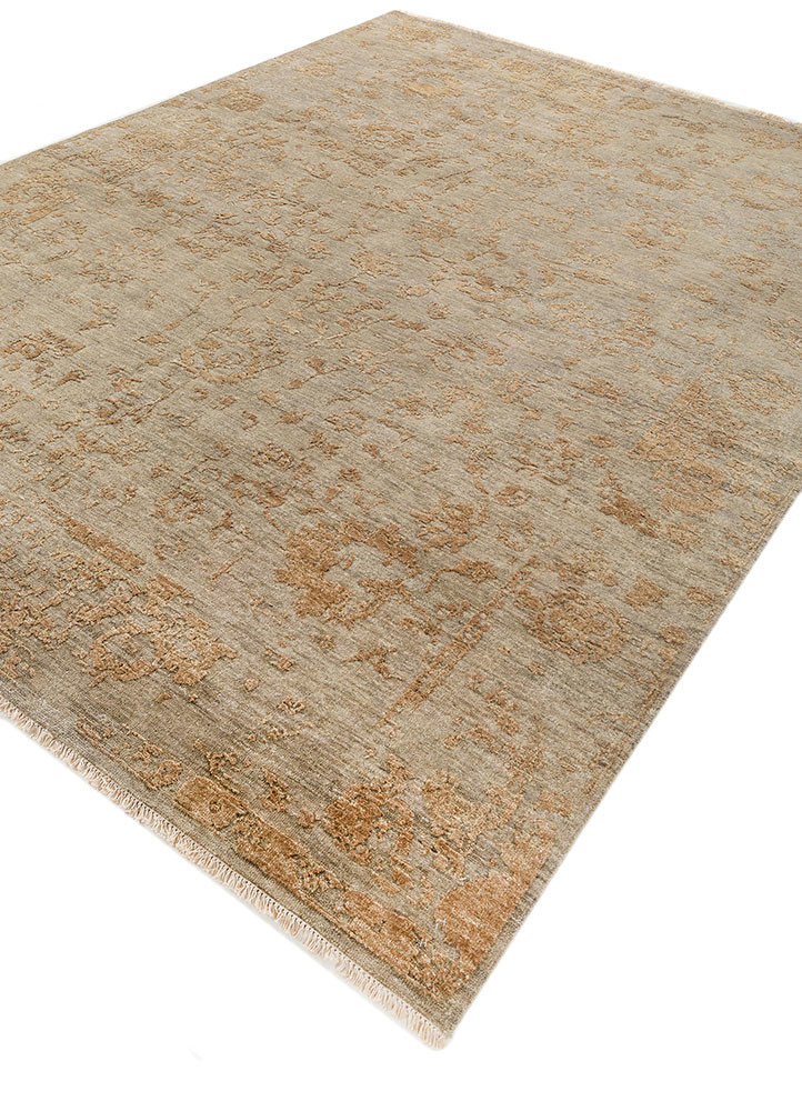 erbe green wool hand knotted Rug - FoldShot erbe green wool hand knotted Rug - FoldShot