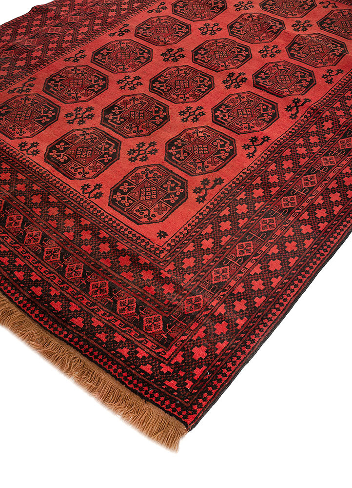 kiaan grey and black wool hand knotted Rug - FoldShot