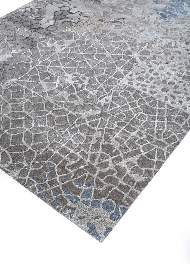 mythos grey and black wool and viscose hand tufted Rug - FoldShot