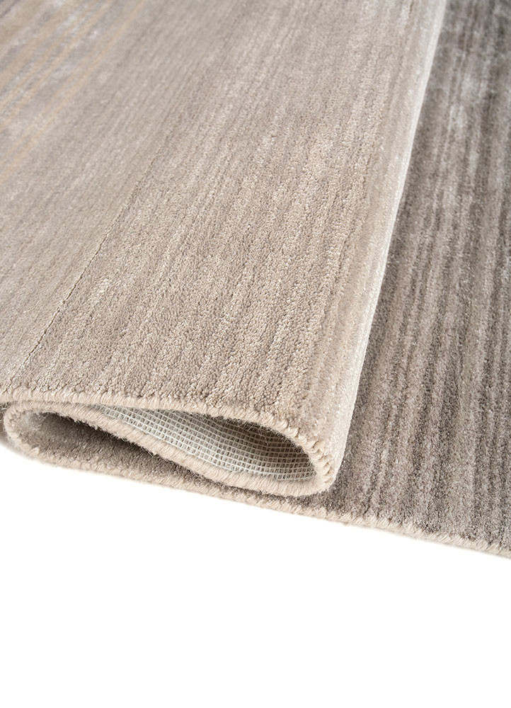 white noise ivory wool and viscose hand tufted Rug - FoldShot