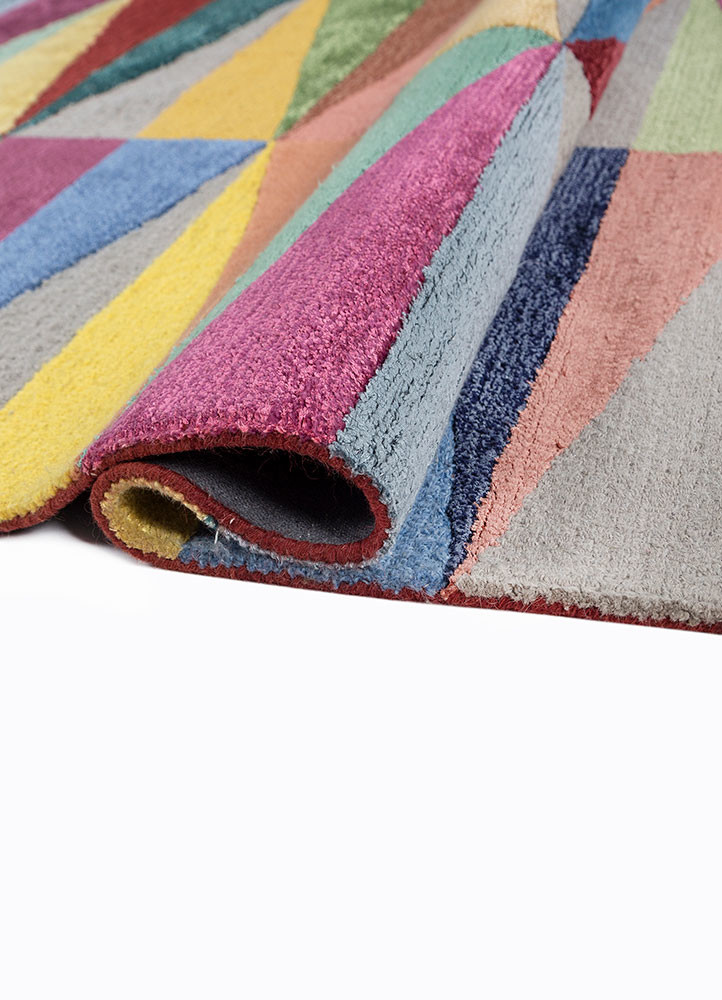 acar red and orange wool and viscose hand tufted Rug - FoldShot acar red and orange wool and viscose hand tufted Rug - FoldShot