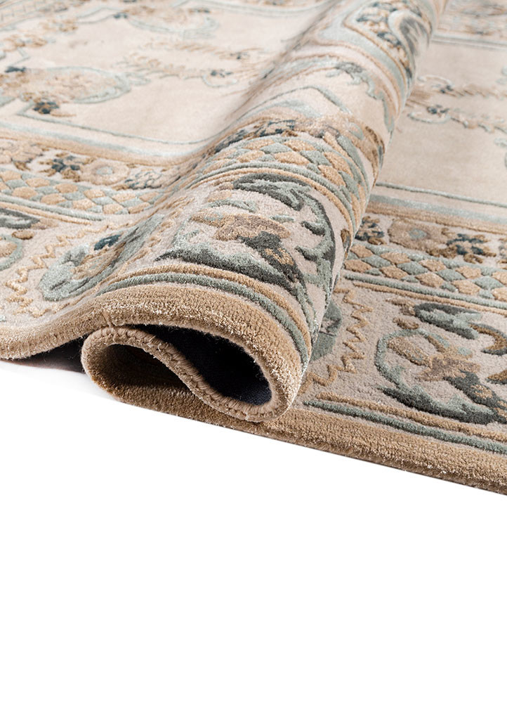 kora ivory wool and viscose hand tufted Rug - FoldShot