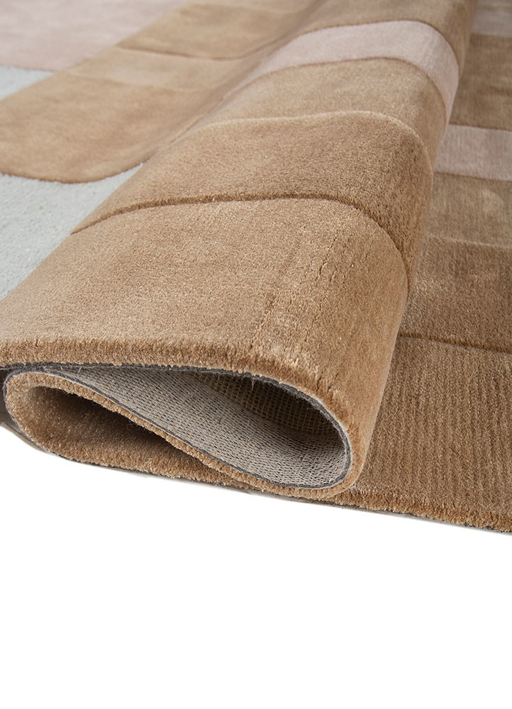 cera red and orange wool and viscose hand tufted Rug - FoldShot