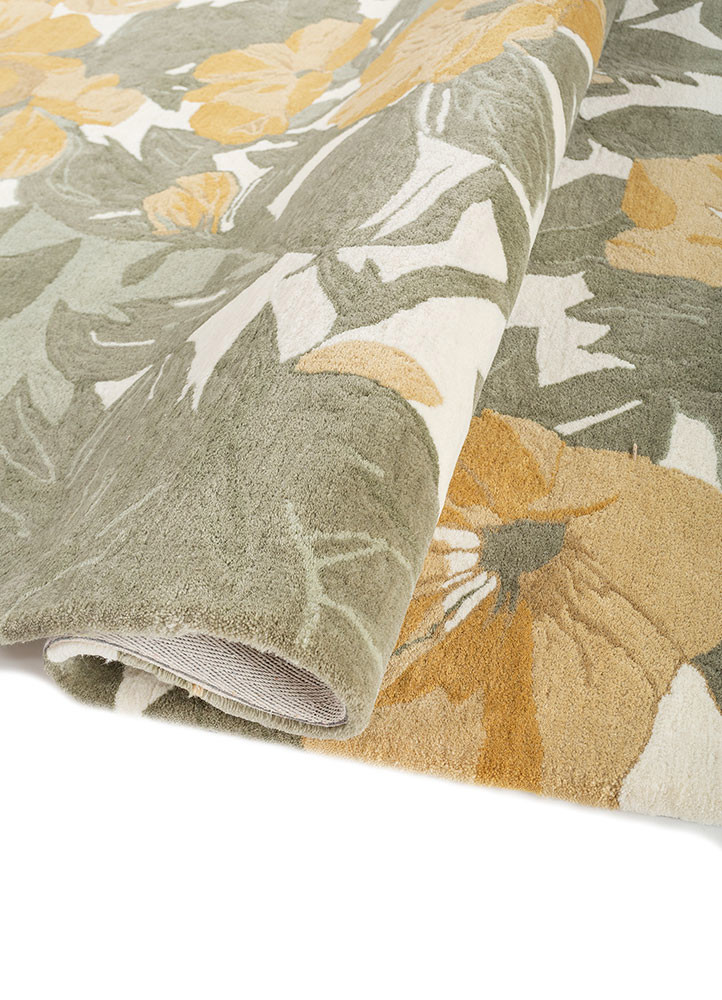hacienda green wool hand tufted Rug - FoldShot hacienda green wool hand tufted Rug - FoldShot
