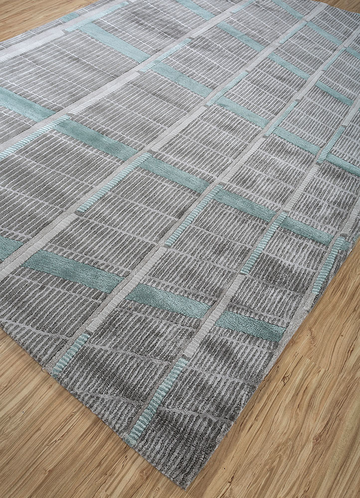 jaipur wunderkammer grey and black wool and viscose hand tufted Rug - FoldShot jaipur wunderkammer grey and black wool and viscose hand tufted Rug - FoldShot