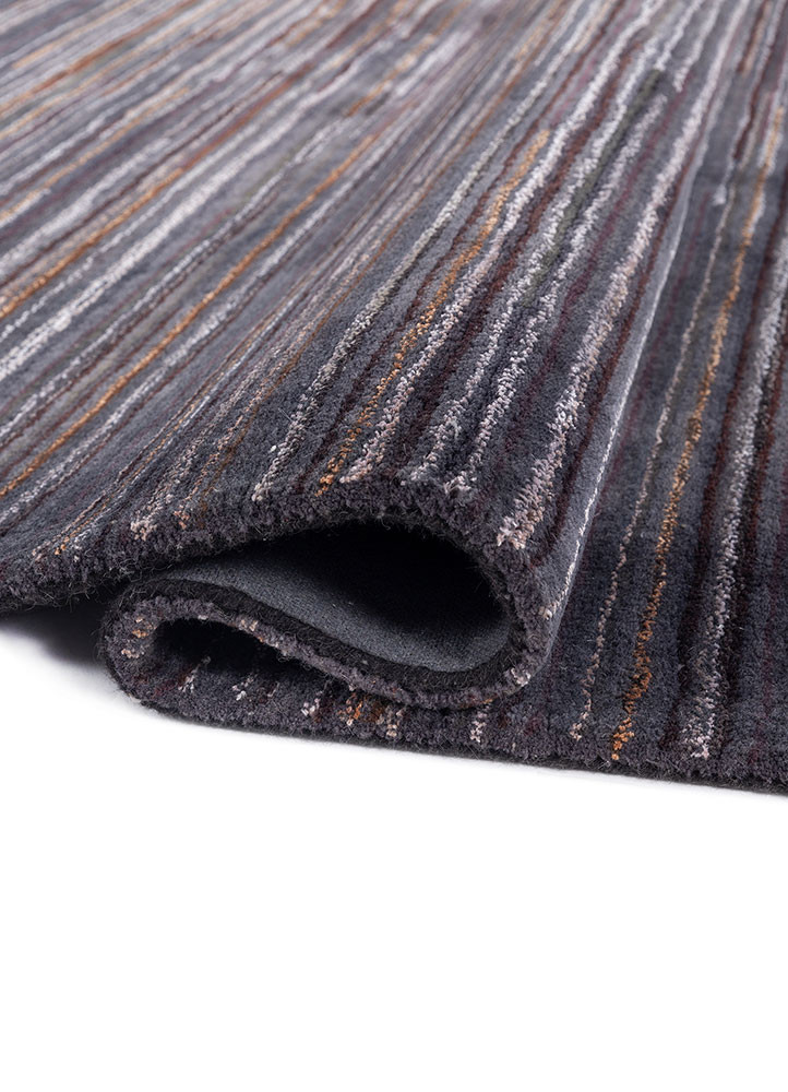 acar grey and black wool and viscose hand tufted Rug - FoldShot acar grey and black wool and viscose hand tufted Rug - FoldShot