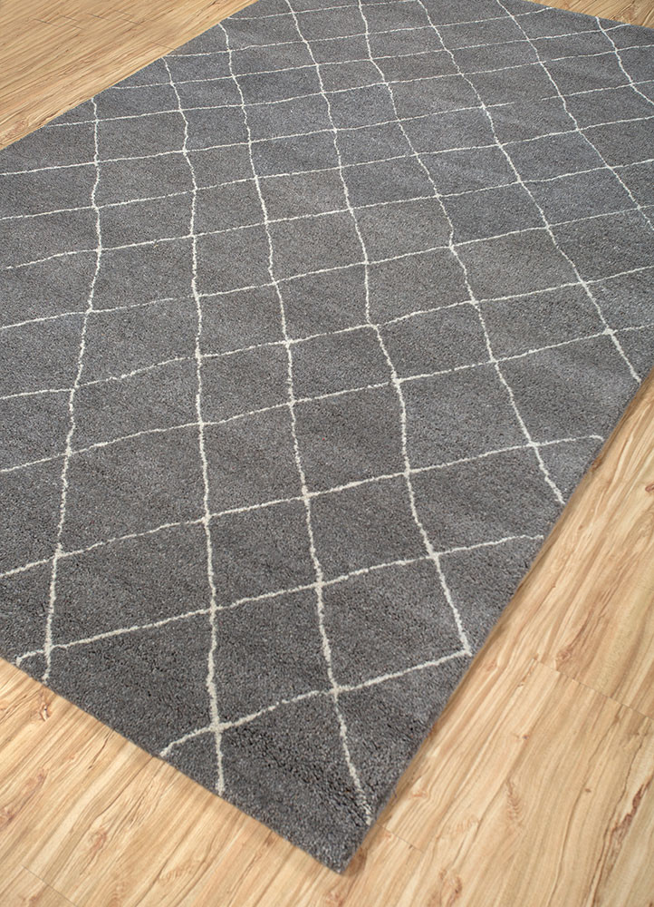 contour grey and black wool and viscose hand tufted Rug - FoldShot contour grey and black wool and viscose hand tufted Rug - FoldShot