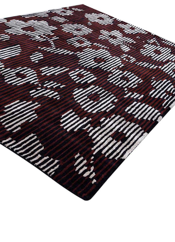 hacienda grey and black wool and viscose hand tufted Rug - FoldShot