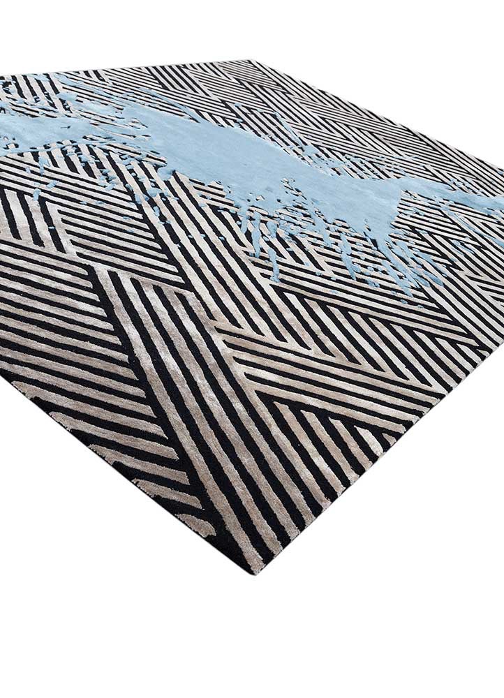 adrift grey and black wool and viscose hand tufted Rug - FoldShot adrift grey and black wool and viscose hand tufted Rug - FoldShot