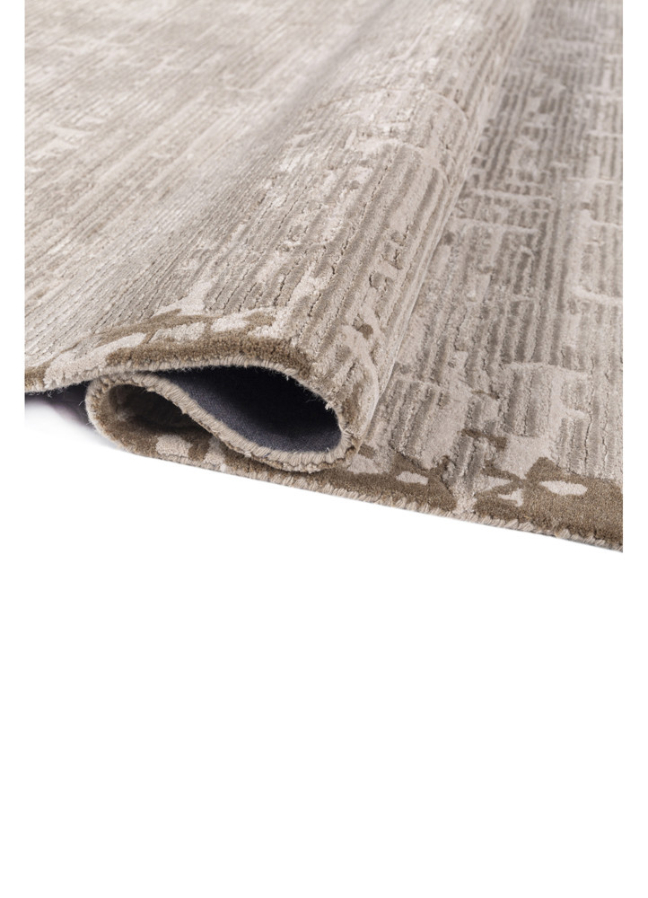 white noise ivory wool and viscose hand tufted Rug - FoldShot white noise ivory wool and viscose hand tufted Rug - FoldShot