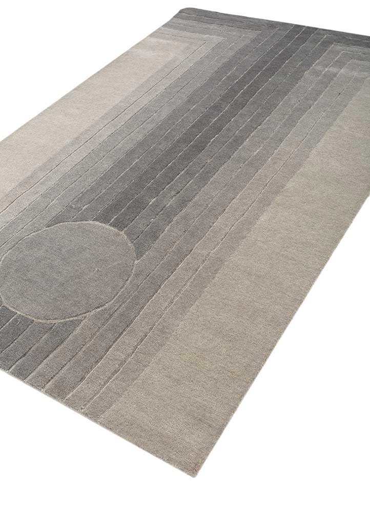 chroma grey and black wool hand tufted Rug - FoldShot chroma grey and black wool hand tufted Rug - FoldShot