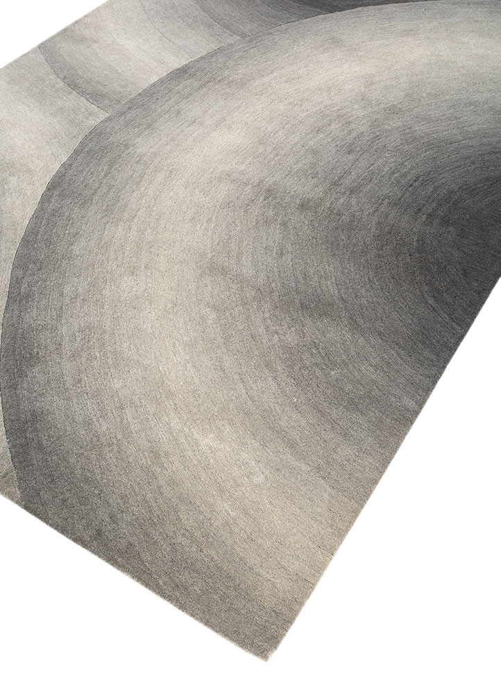 chroma grey and black wool hand tufted Rug - FoldShot