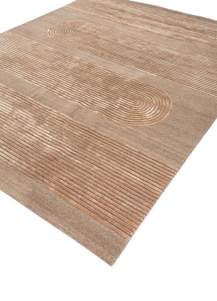 linear beige and brown wool and viscose hand tufted Rug - FoldShot