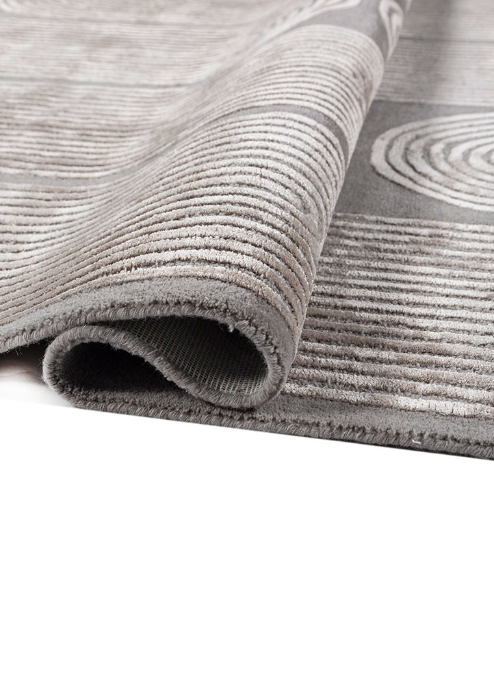 caliedo grey and black wool and viscose hand tufted Rug - FoldShot