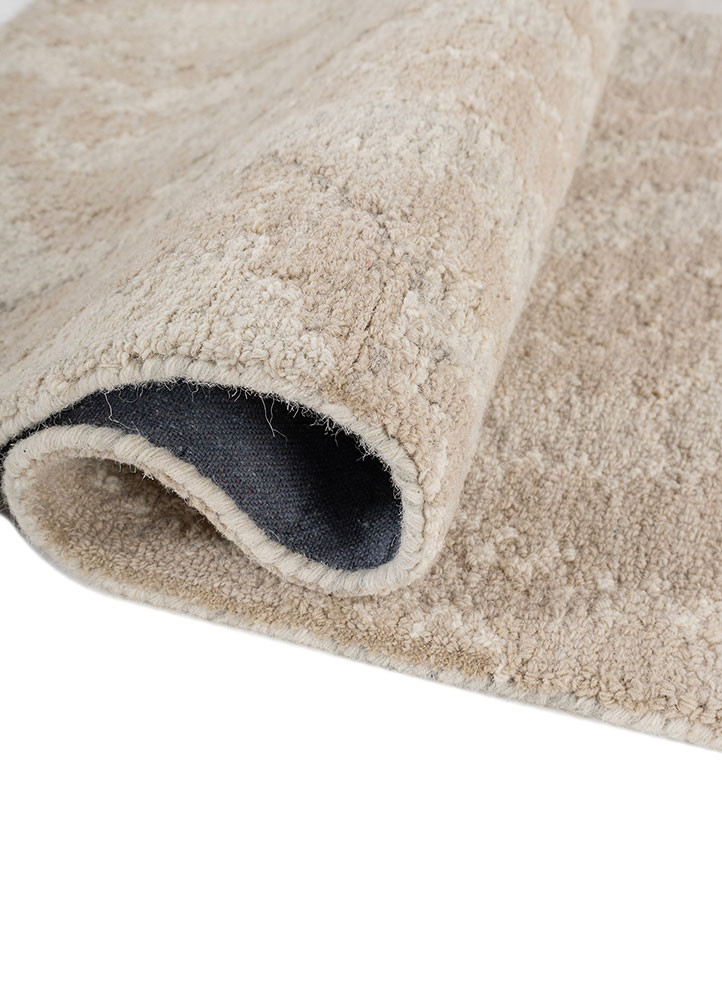 aprezo multi wool hand tufted Rug - FoldShot