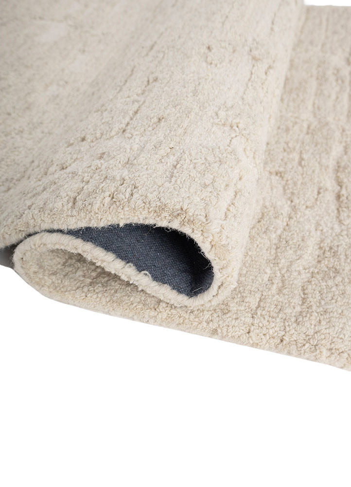 aprezo multi wool hand tufted Rug - FoldShot